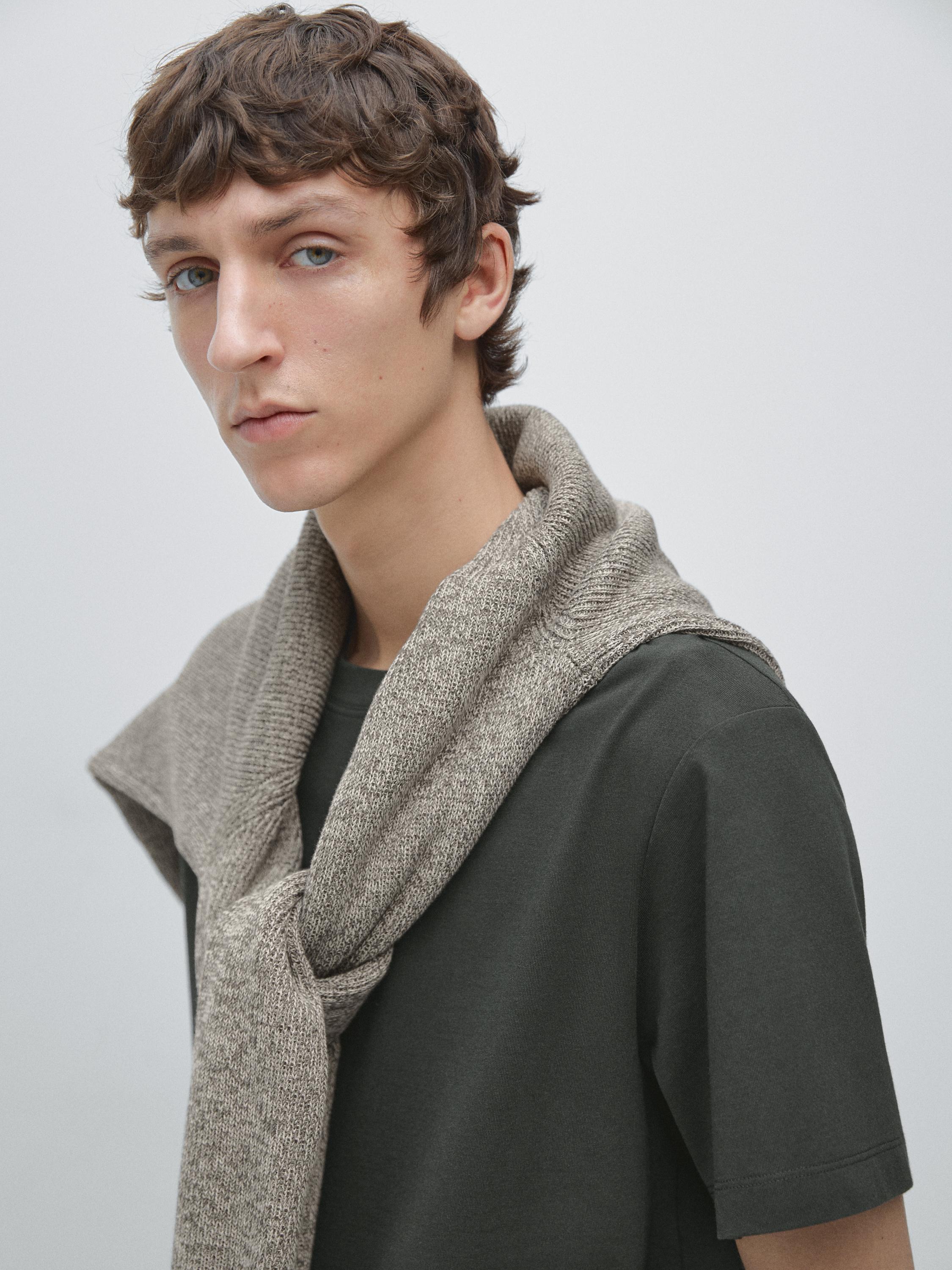 Short sleeve cotton blend T-shirt